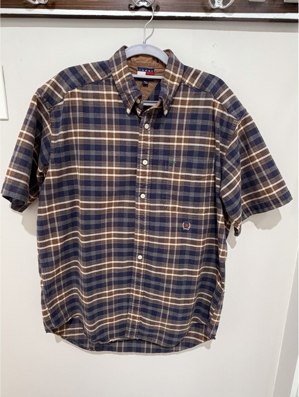 Vintage Tommy Hilfiger Plaid Button Up Shirt Embroidered Crest Logo 90s Medium